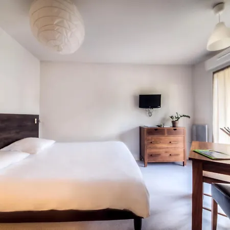 Zenitude Hotel-residences L'acacia Апарт-отель 3*